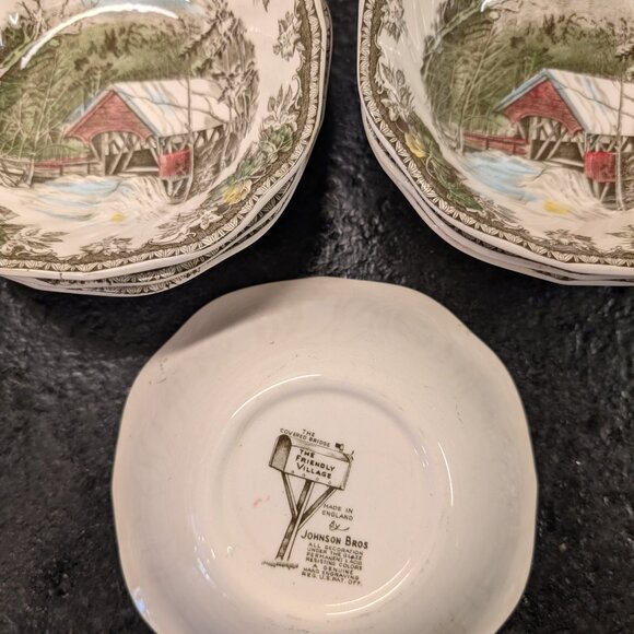 (7) Johnson Brothers Friendly Village Square Cereal Bowl 6 1/8 in COVERED BRIDGE - Picture 4 of 4